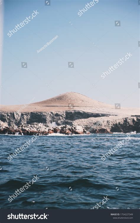 Magical Landscapes Peru Ica Desert Paracas Stock Photo 1754227349 ...