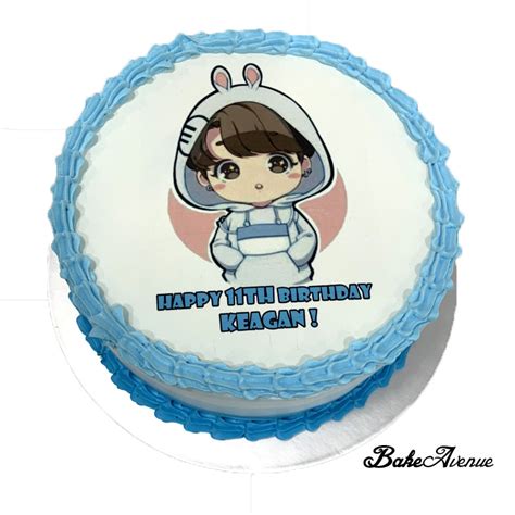 Kpop BTS (Jung Kook) icing image Ombre Cake (Smooth Finish) – BakeAvenue