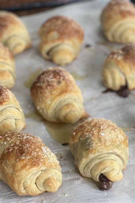 Mini Chocolate Puff Pastry Rolls