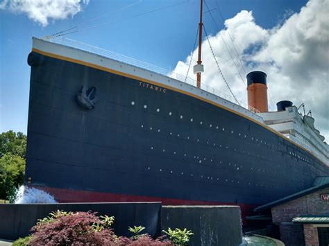 Titanic Museum - Pigeon Forge, TN | Pigeon Forge Attractions