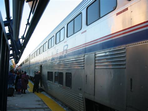 Amtrak Superliner Passenger Cars | Oren's Transit Page