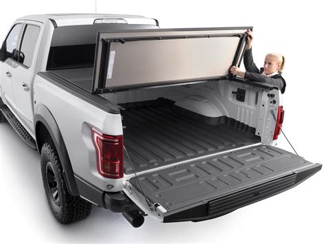 Hard Tri-Fold Tonneau Cover | WeatherTech