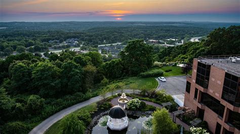 Woodcliff Hotel & Spa - Poolside Bliss