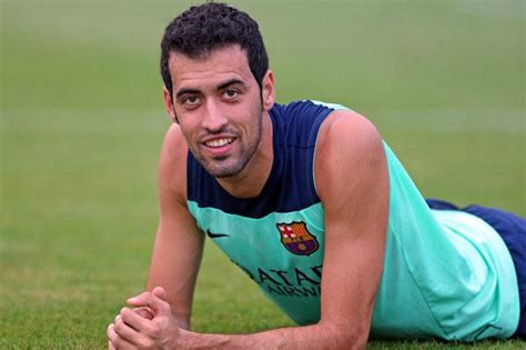 Sergio Busquets Height Weight Body Statistics - Healthy Celeb