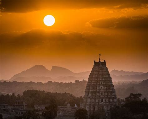 Best Location for a Stunning Hampi Sunset | Hampi, Monumentos, Maldivas