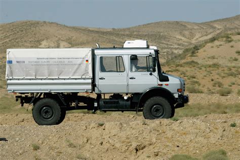 Mercedes unimog u 3000