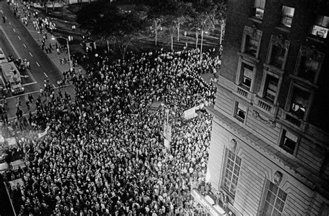 17 Best images about 1968 CHICAGO DEMOCRATIC CONVENTION on Pinterest | Political events, Police ...