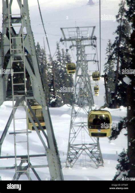 A view of gulmarg gondola in gulmarg kashmir india this cable car ...