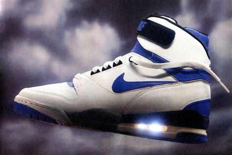 Variété mourir Socialiste nike air 1980s Utile Accalmie cabine