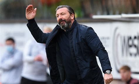 Aberdeen boss Derek McInnes is ignoring the Old Firm noise - The Sunday ...