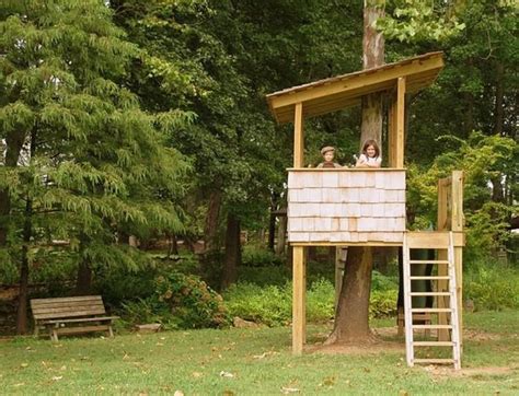 65+ Modest DIY Treehouse for Kids Play Ideas post #yards # ...