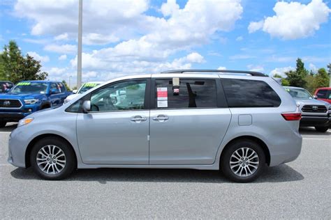 Toyota SUVs vs Minivans: Which should you buy? | Toyota of Orlando