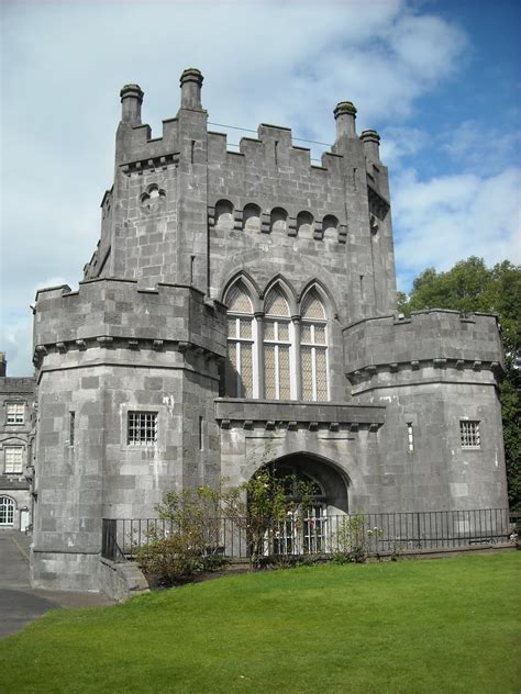 S.M.R.: Kilkenny Castle