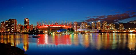 20 Stunning Photos of BC Place at Night » Vancouver Blog Miss604