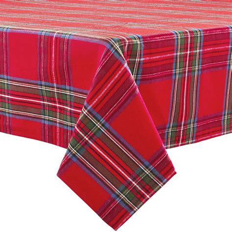 Christmas Plaid Tablecloths | Sur La Table