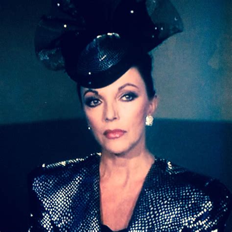 Joan Collins as Alexis from 80s Dynasty tv series | Joan collins, Dynasty tv series, Dynasty tv