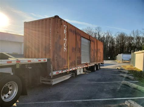 Methods to Move a Shipping Container - Heavy Haulers Blog