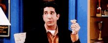 Ross Geller Pivot GIFs | Tenor