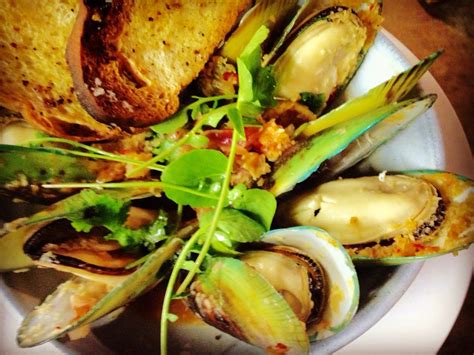 Green lipped mussels. New Zealand style. | Green lipped mussel, Food ...