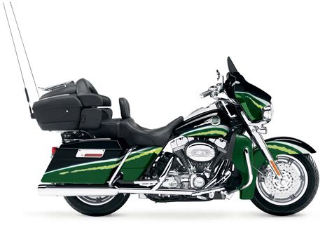 HARLEY-DAVIDSON CVO Ultra Classic Electra Glide (2005-2006) Specs, Performance & Photos ...