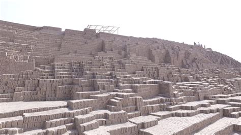 The Ancient Huaca Pucllana Pyramidal Structure In Lima Peru - Hidden ...