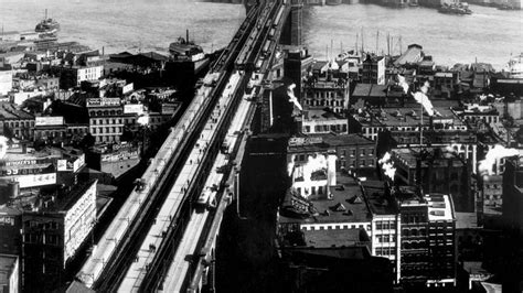 Brooklyn Bridge | History, Construction, & Facts | Britannica