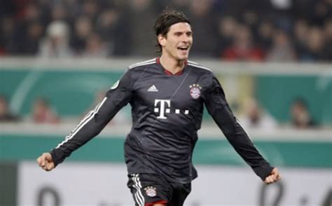 All Football Players: Mario Gomez Germany Football Star Profile & Photos 2012