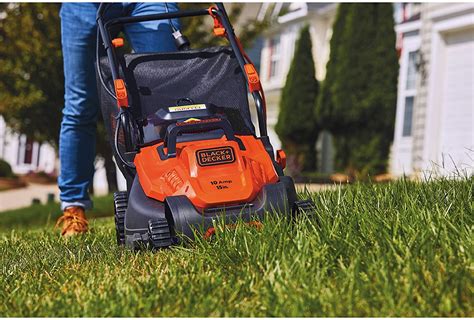 Top 10 Best Lawn Mower Under 200 Reviews - Brand Review