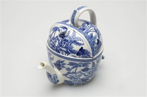 The Wedgwood Museum − Collections | Tea pots, Wedgwood, Teapot design