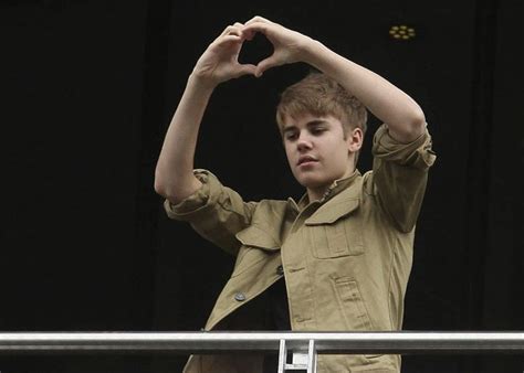 Justin Bieber's 'My World Tour' Concert Highlights (PHOTOS)