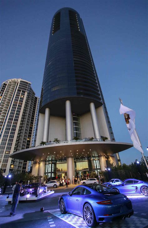 Porsche Design Tower - Draper & Associates