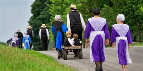 Amish Wedding Traditions and Dating Customs | The Amish Village