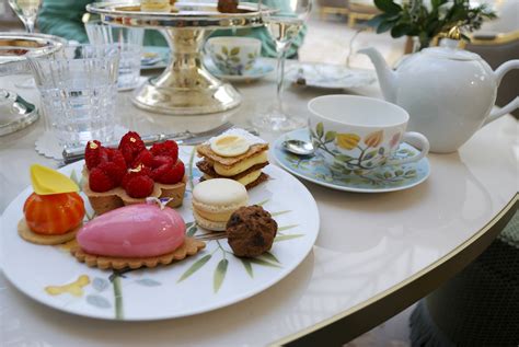 High Tea At The Ritz – Tea Time