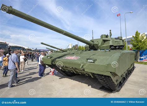 Visitors To The International Military-technical Forum Army-2022 At The ...