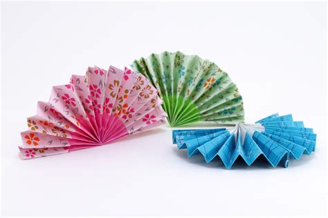 Easy Origami Fan DIY Crafts Tutorial - SunderOrigami! My Etsy Store: https://www.etsy.com/ca ...