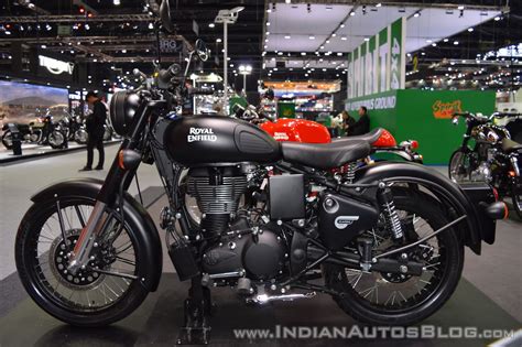 Royal Enfield Classic 500 Stealth Black & Gunmetal Grey launched at ...