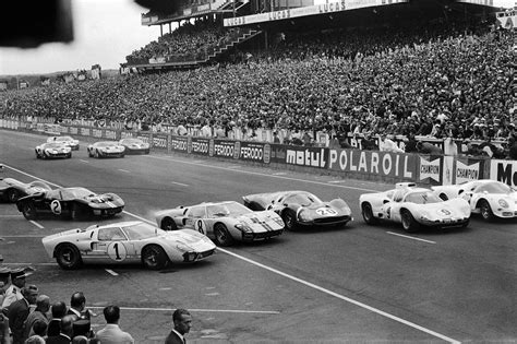 Ford Gt40 And Ferrari At 1966 Le Mans Race Images