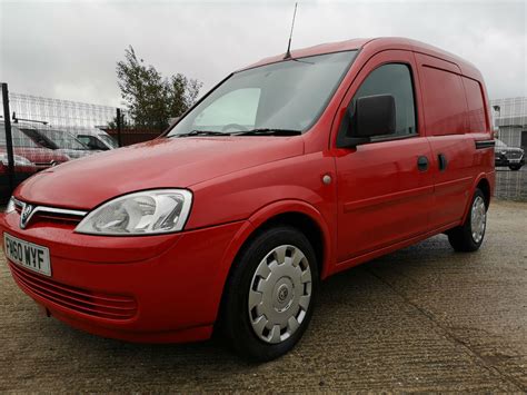 VAUXHALL COMBO SMALL CHEAP RED VAN 1.3CDTi 16v 2010 118K - JJ CVS LTD