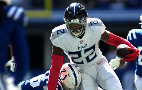 Tennessee Titans: Is Derrick Henry Revving Up for Another Rushing Title? - Sports Illustrated ...