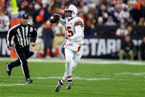 Browns vs. Texans Predictions, Best Bets & Odds for AFC Wild Card ...