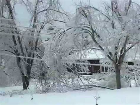 Winter Ice Storm 2009 Marion, Kentucky - YouTube