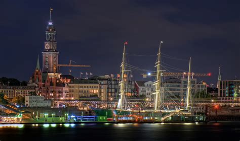 Hamburg@Night Foto & Bild | architektur, stadtlandschaft, skylines ...