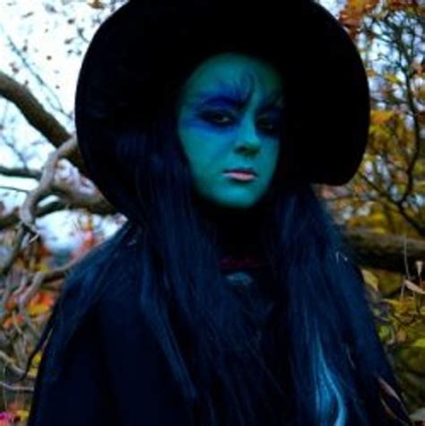 Witch Face Paint and Makeup Ideas for Halloween | HubPages