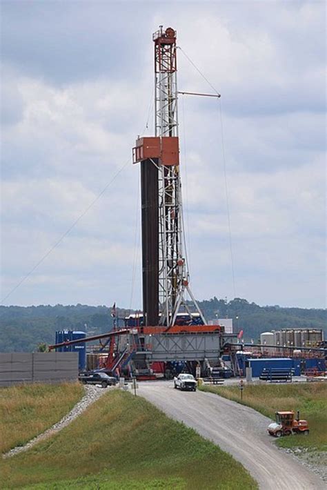 Hydraulic Fracturing (Fracking) | Owlcation