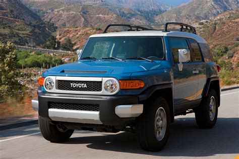 2013 Toyota FJ Cruiser | Top Speed