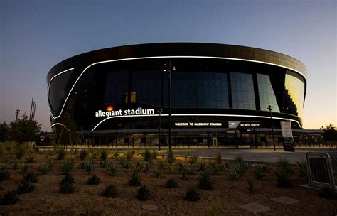 Raiders Players React to Practicing at Allegiant Stadium - The Raider Ramble