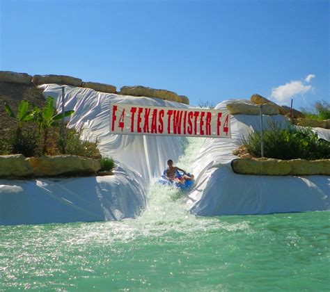 Bosque Waterpark at Lake Whitney, Laguna Park