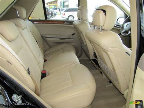 Macadamia Interior 2008 Mercedes-Benz ML 350 4Matic Photo #68625484 | GTCarLot.com