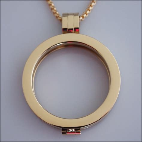 Simple Coin Holder Pendant - Gold – Find Something Special