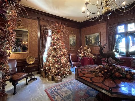 Christmas at Tate House - Tate, Ga • Finding Family Adventures